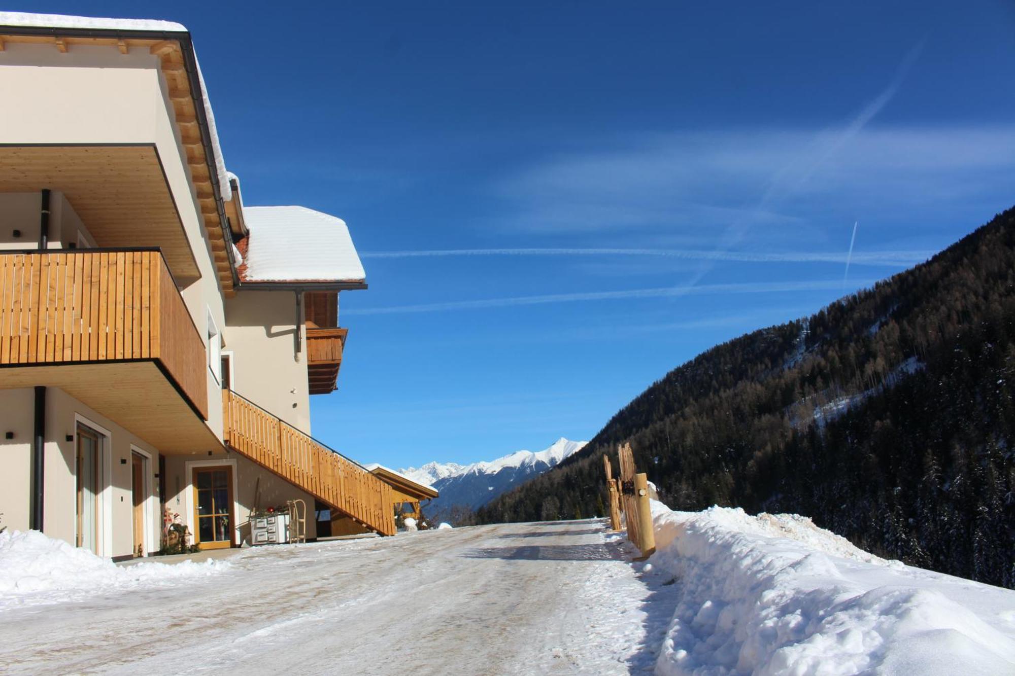 Almresidenz Unterrain -1 Km By Car Distance Ski Slopes Kronplatz Olang Экстерьер фото