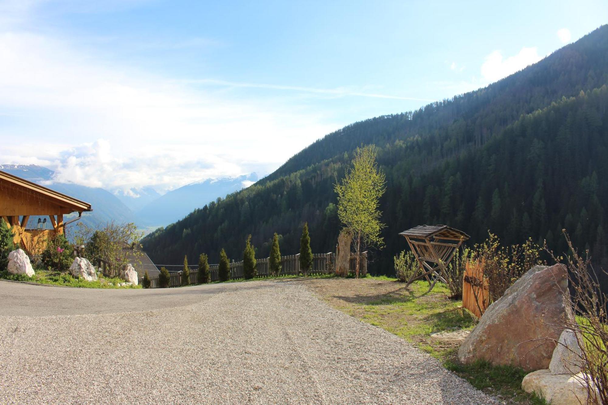 Almresidenz Unterrain -1 Km By Car Distance Ski Slopes Kronplatz Olang Экстерьер фото